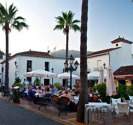 Calle Pinos En Pueblo Апартаменты Бенахавис